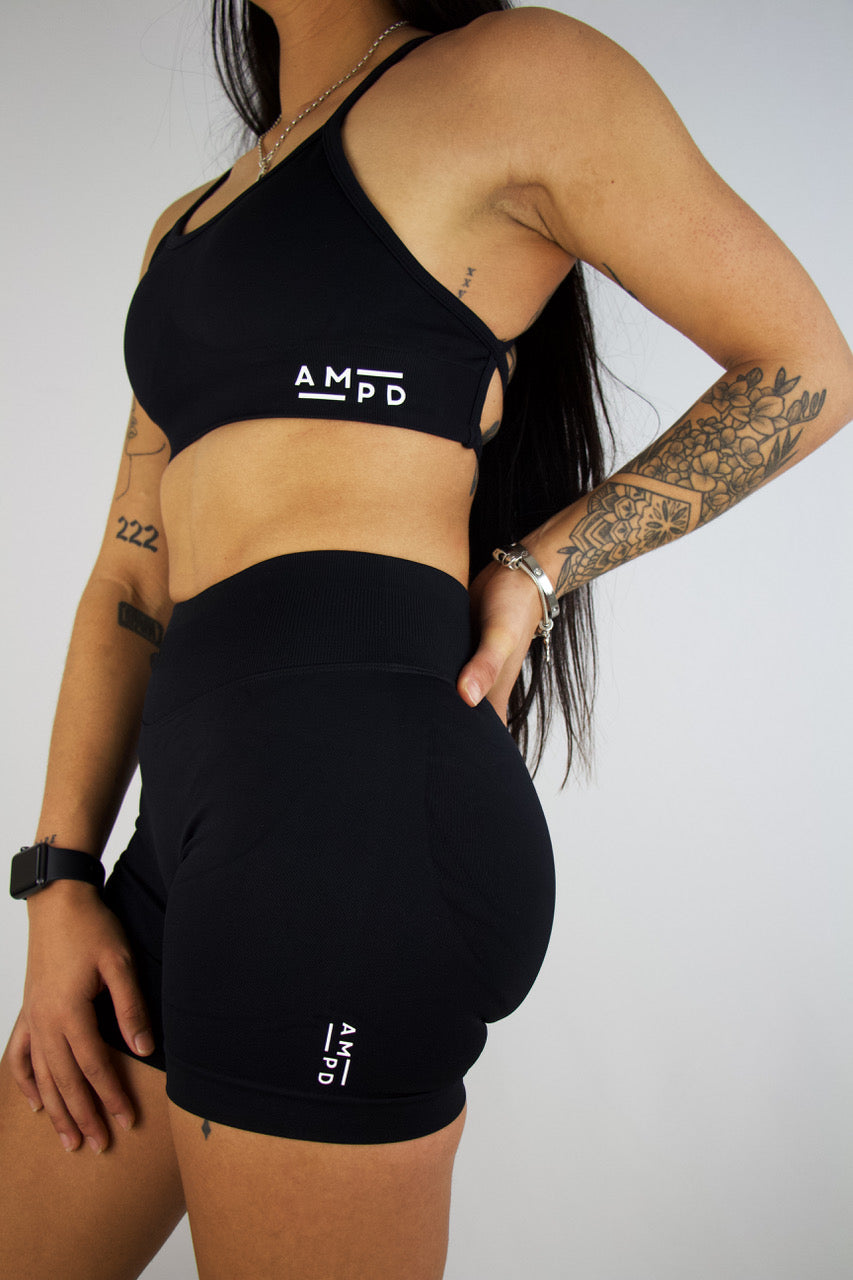 Dynamic Shorts- Black