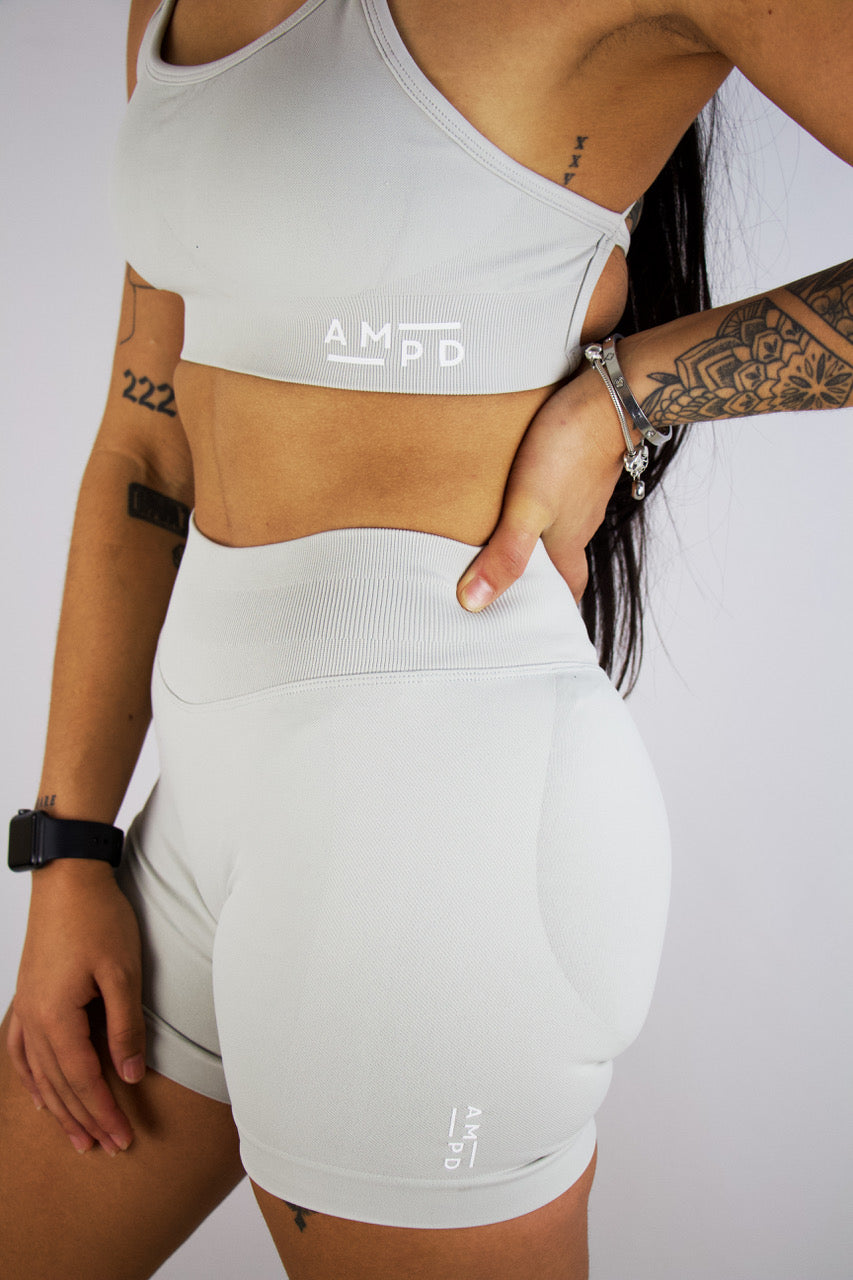 Dynamic Shorts- Feather Beige