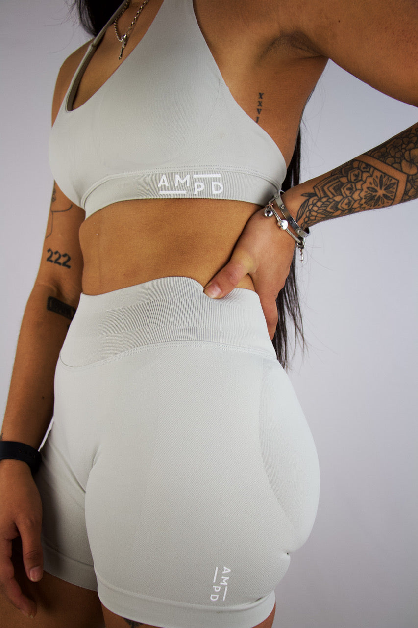 Dynamic Shorts- Feather Beige